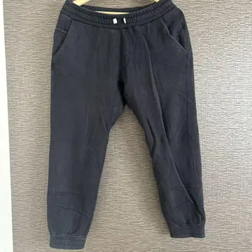 KURO 블랙 조거 팬츠