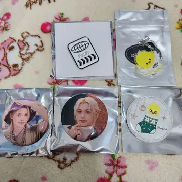 straykids 스키즈 필릭스 포가리 캔뱃지 핀 배지 아크링 키링