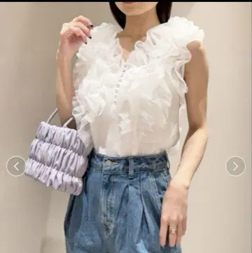 SNIDEL 백 디자인 프릴 블라우스