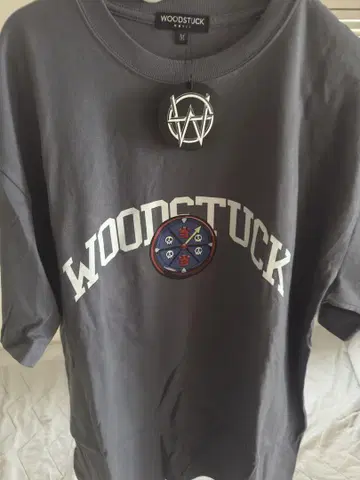 WOODSTUCK 티셔츠 M 그레이 시간의 마술사