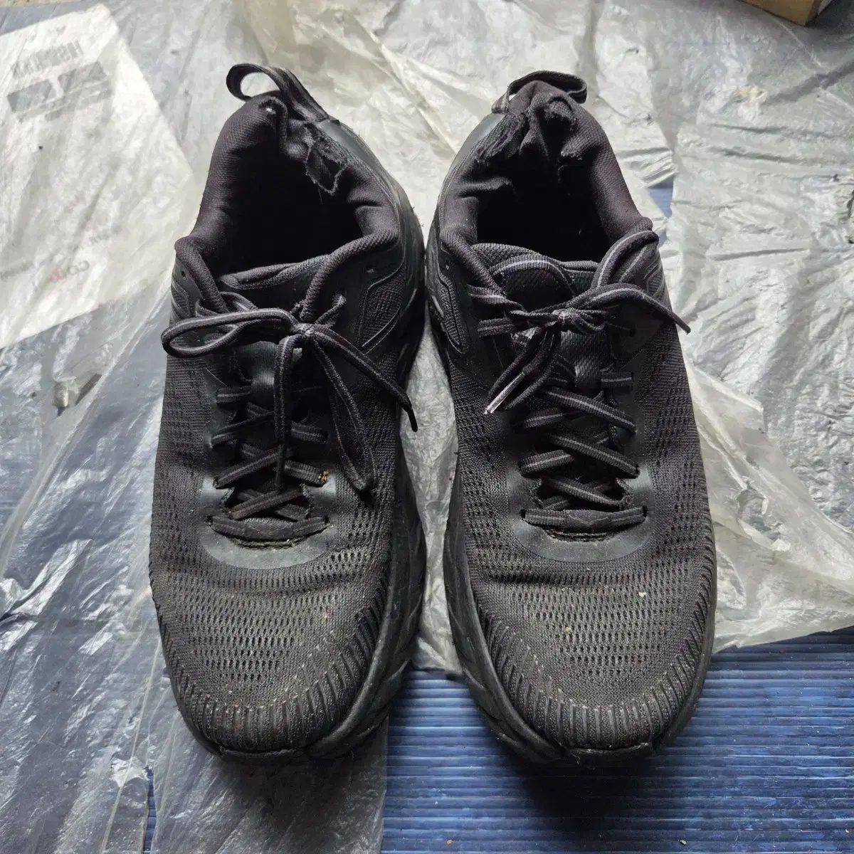 Hokaoneone Bondi 7 270