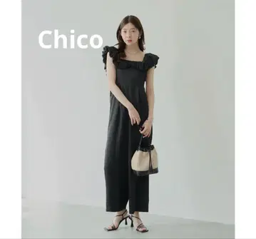 Chico 2way 볼륨 프릴 오프숄더 콤비네존 세일 새상품
