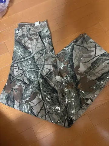 리얼 트리 팬츠