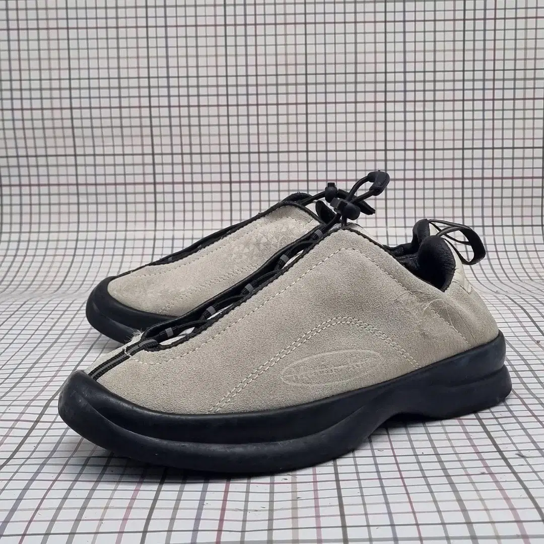 MATIN KIM | 마뗑킴 New)MATTENKIM Mesh Ballet Sneakers MESH