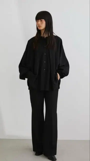 스타일 믹서기 딥 턱 돌먼 셔츠