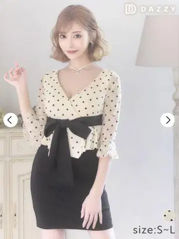 도트 레이스 바이컬러 리본 벨트 모티브 타이트 미니 드레스