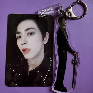 새상품 CIX 용희 투어 MD 키링 아크릴 키링 트레이딩 카드