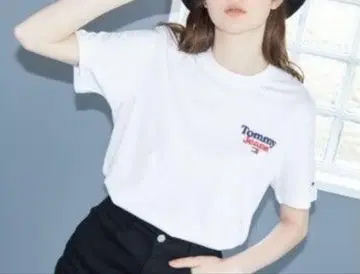 Tommy Jeans 화이트 티셔츠 L 사이즈