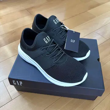 GAP 블랙 스니커즈 24cm
