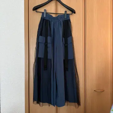 네이비 얇은 명주 그물 롱 스커트 사이드 포켓 부착