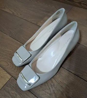 베이지 스퀘어토 로퍼 24.5cm