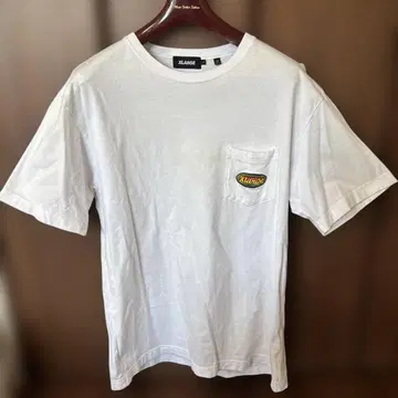 XLARGE 화이트 티셔츠 L 사이즈