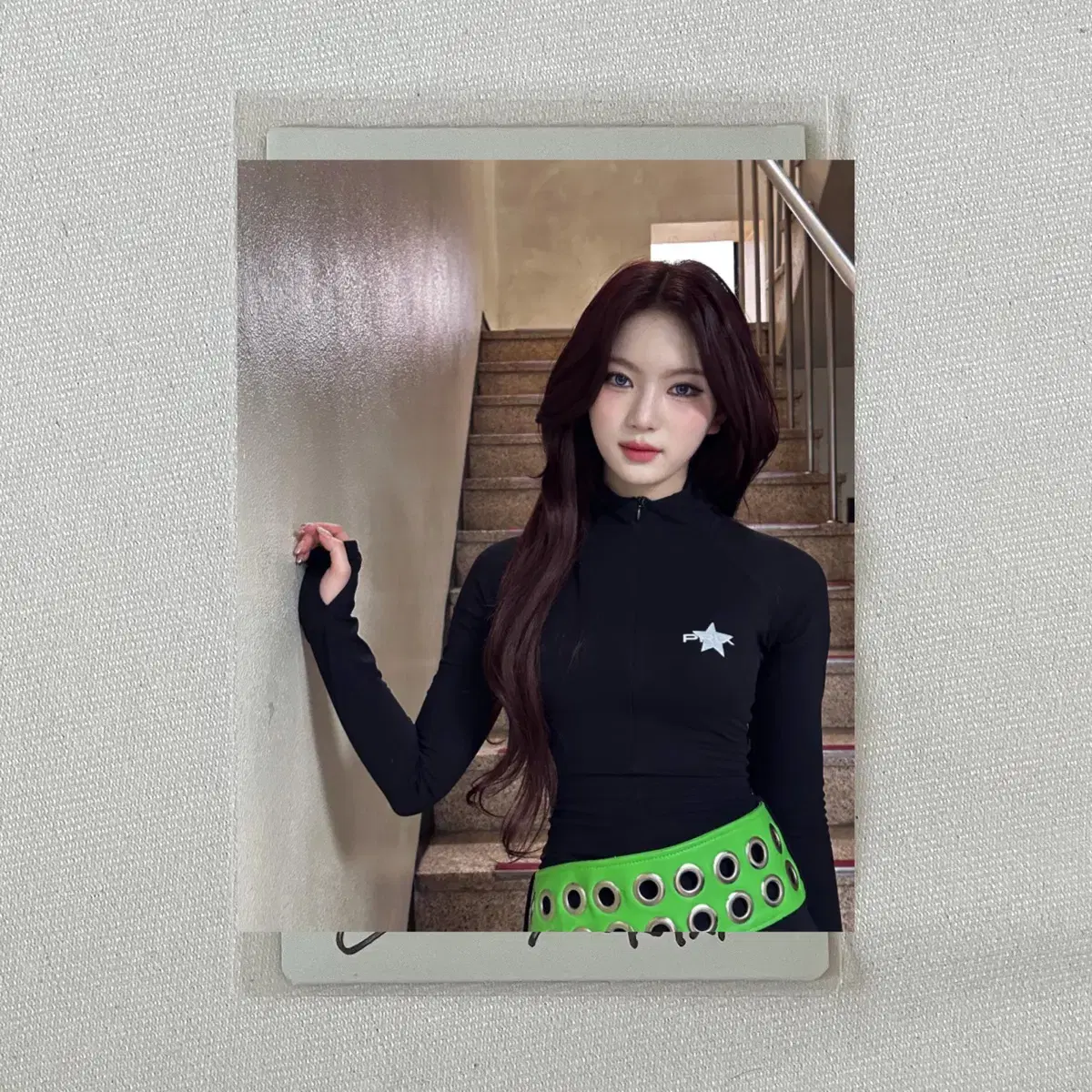 Stayc isa Baddie sign polaroid wts