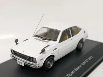 IXO 1/43 도요타 스타렛 1200ST 1973