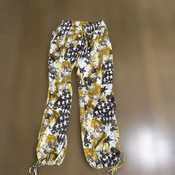미카노의 카고 팬츠