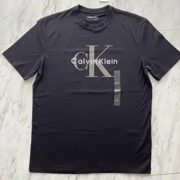 Calvin Klein 캘빈클라인 블랙 로고 티셔츠 S 사이즈