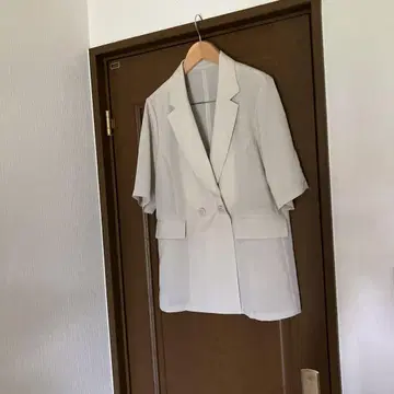 anySis 아이보리 반팔 자켓 택 포함 미사용
