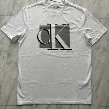 Calvin Klein 캘빈클라인 화이트 로고 티셔츠 S 사이즈