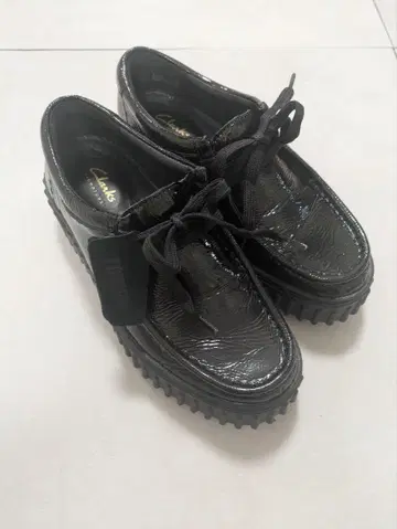 Clarks Torhill Bee 토힐비 블랙 클락스