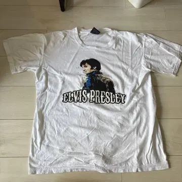 엘비스 프레슬리 티셔츠