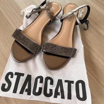 STACCATO 비쥬 장식 샌들