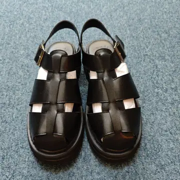 AZUL BY MOUSSY 아줄바이마우지 러버 솔 구르카 샌들
