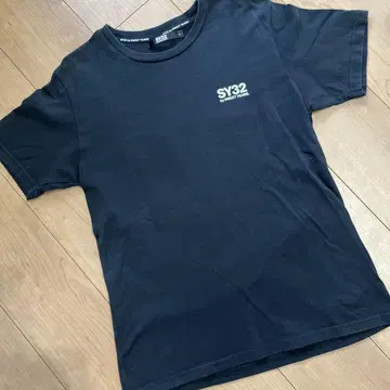 SY32 반팔 티셔츠 (사이즈 L)