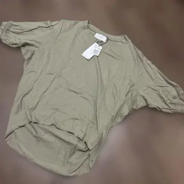 택 포함 새상품 vin 상의 카키