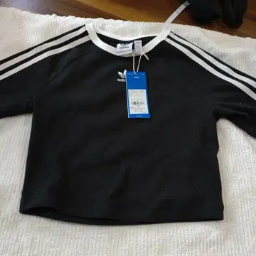 아디다스 블랙 XL KNZ20 반팔 티셔츠