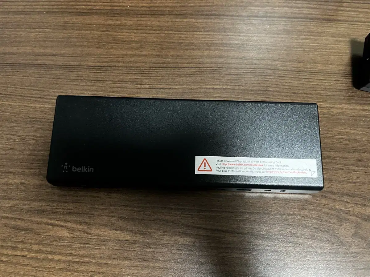 Full Box) Belkin Triple Display Dock