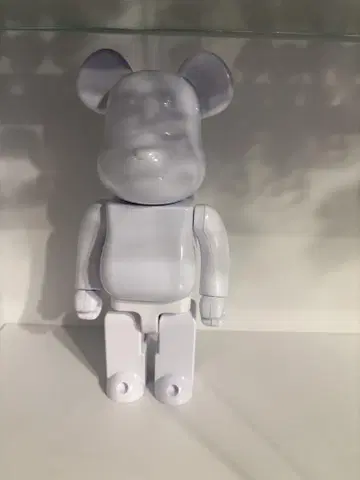 베어브릭 화이트 400%