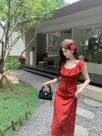 빨간색 슬리브리스 롱 원피스