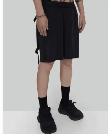 더 살베이지 / 본드리지 24시간 러너 쇼츠