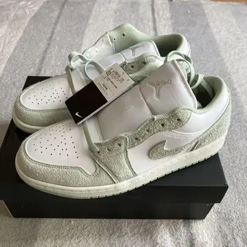 AIR JORDAN 1LOW 스니커즈