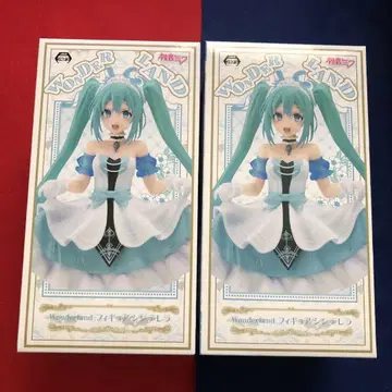 하츠네 미쿠 Wonderland 피규어 신데렐라 2개 세트