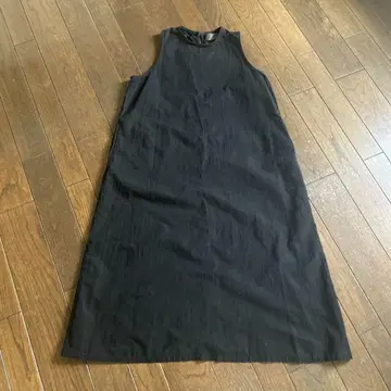 오로네 탄디톤 블랙 원피스 린넨 원피스 슬리브리스 원피스