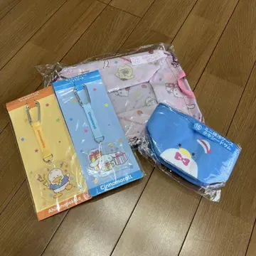 산리오 캐릭터 복권 아크릴 참 보냉 케이스 세트