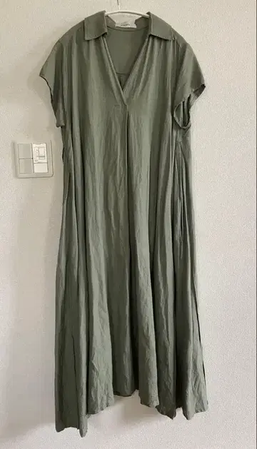 entre elle 올리브 그린 반팔 셔츠 원피스