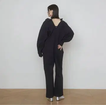 Sea Room Lynn Back 커팅 셔츠 올인원 블랙