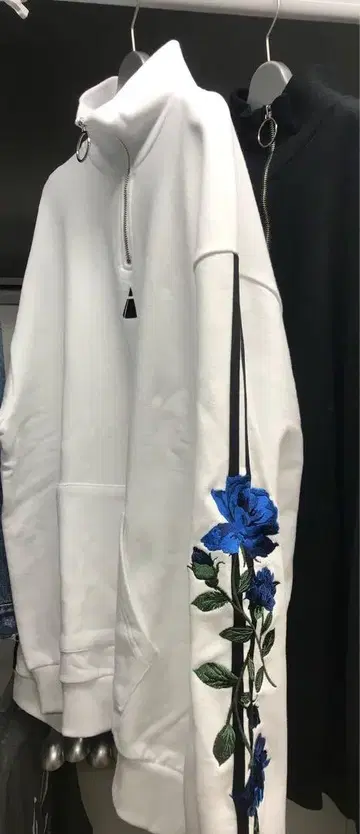 하라주쿠 한정판 하프 지퍼 LEGENDA MOOD 긴팔 블랙 파랑 장미