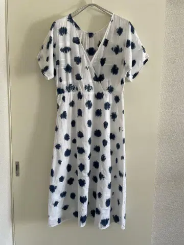 Rachel Comey 화이트 네이비 도트 무늬 반팔 원피스