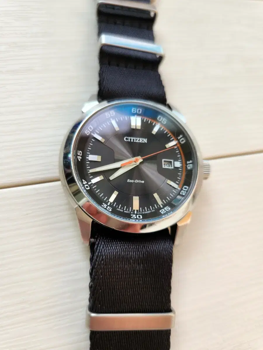 Citizen Eco-Drive (Metal Bracelet + 2 NATO Bands) Including Shipping 95,000 KRW