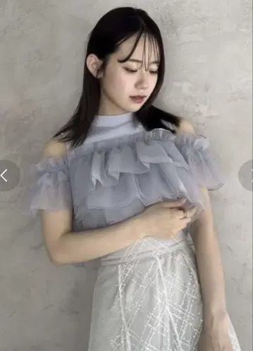 dazzlin 프릴 오프숄더 탑 블루