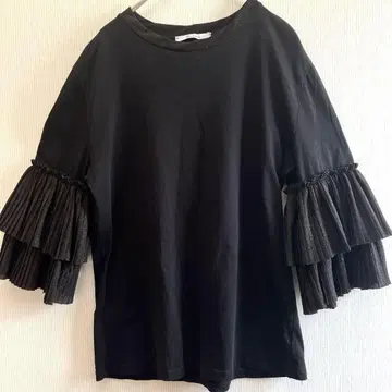 이탈리아제 티어드 프릴 블랙 튜닉 오분 소매