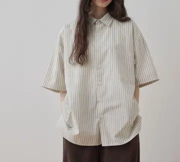 모듬 레귤러 카라 오버 사이즈 반팔 셔츠