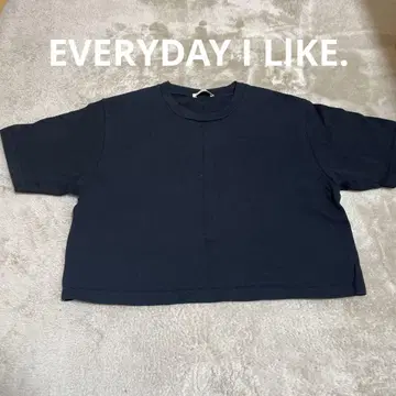 EVERYDAY I LIKE. 티셔츠