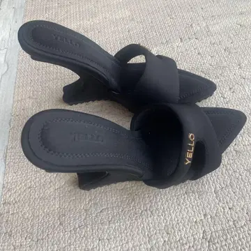 YELLO 샌들 S 사이즈