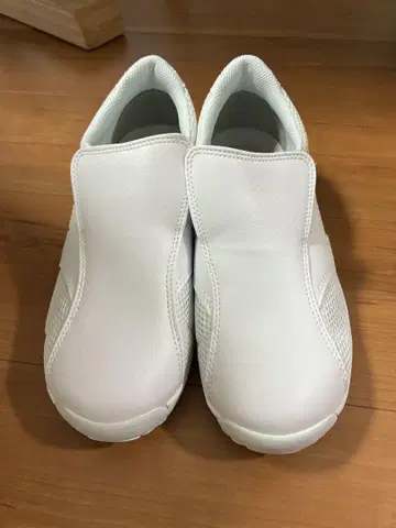 메디컬 엘레파스 MIDORI CSS-300N 간호화 23.5EEE