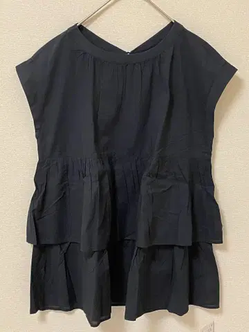 BC STOCK 티어드 블라우스 네이비 미사용 새상품