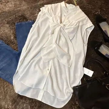 택 포함 * BLANC 블랑 슬리브리스 셔츠 펄 버튼 보타이 블라우스